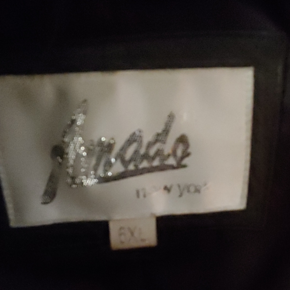 Coat - Picture 3 of 3